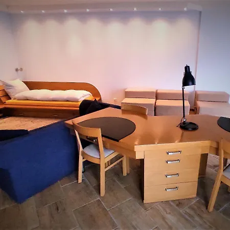 4 Apartment *